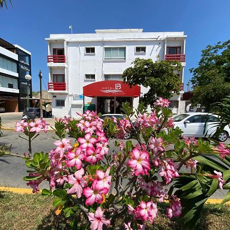 Hotel Lb Manzanillo Exteriér fotografie